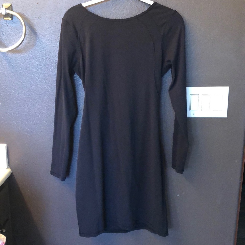 Lululemon contour dress long sleeve black size 10